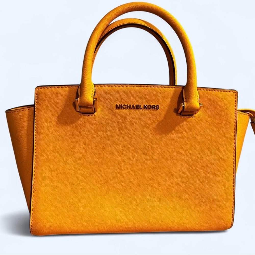 Michael Kors Gold  Selma Saffiano